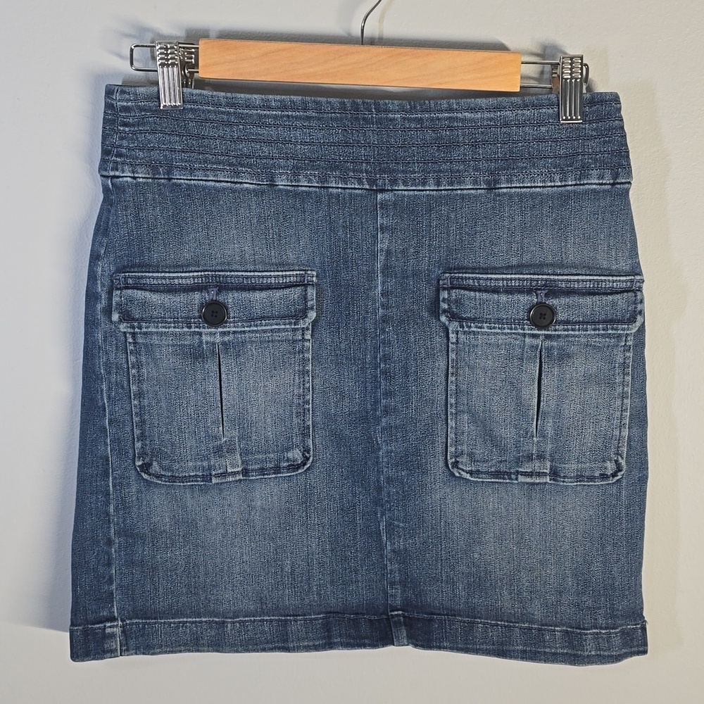 Trendy LOFT Denim Mini Skirt Womens Size 2 Sz 26 blue Front Pockets Trendy cute